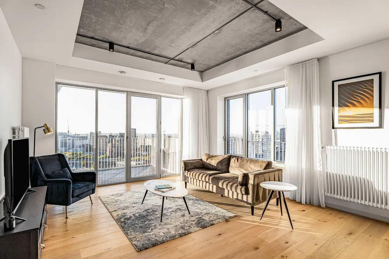 Orchard Place, London, E14, photo 4