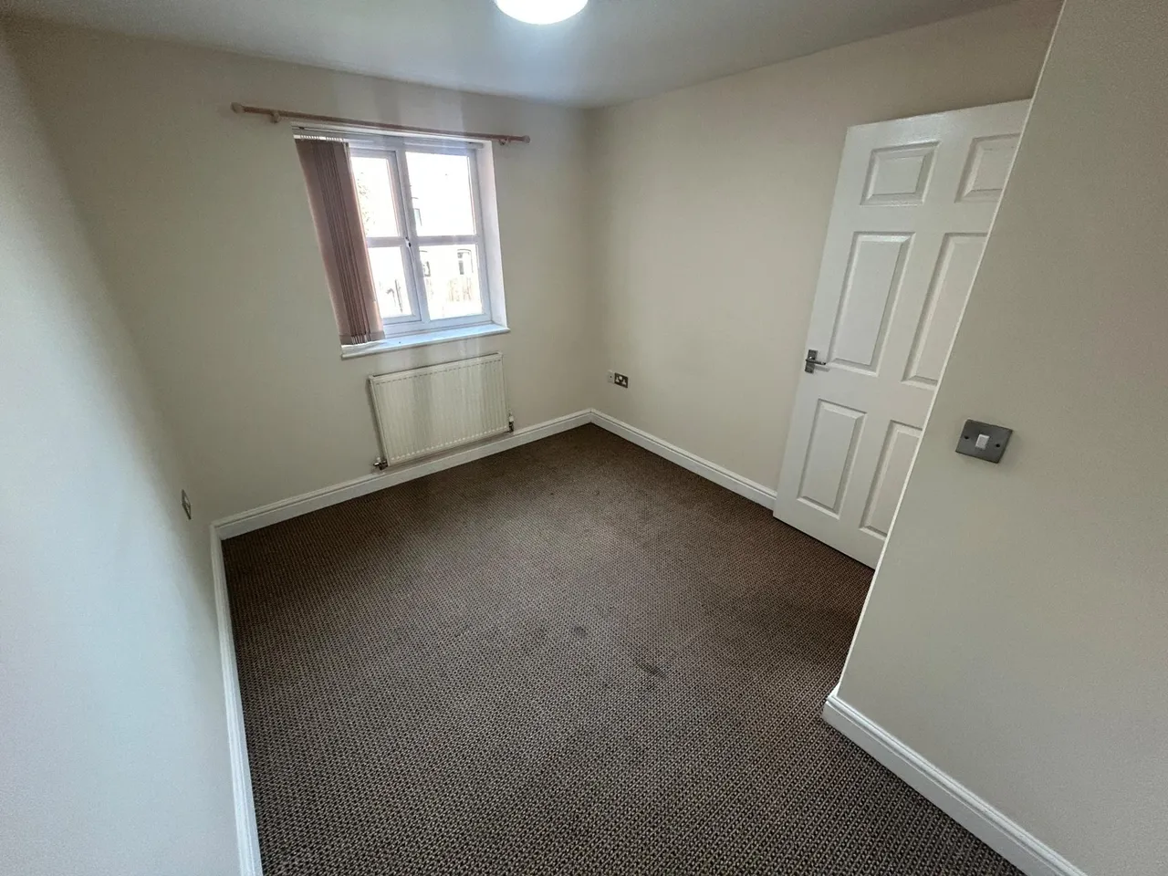Wyggeston Street, Burton upon Trent, DE13, photo 4