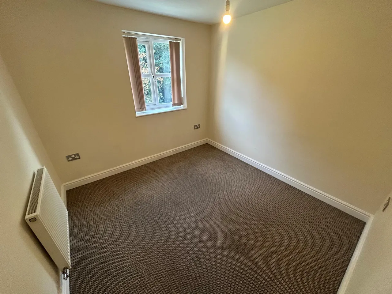 Wyggeston Street, Burton upon Trent, DE13, photo 6