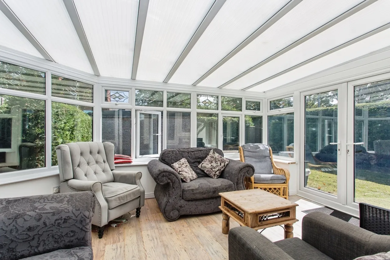 Pear Tree Crescent, Walton-le-Dale, Preston, Lancashire, PR5, photo 4