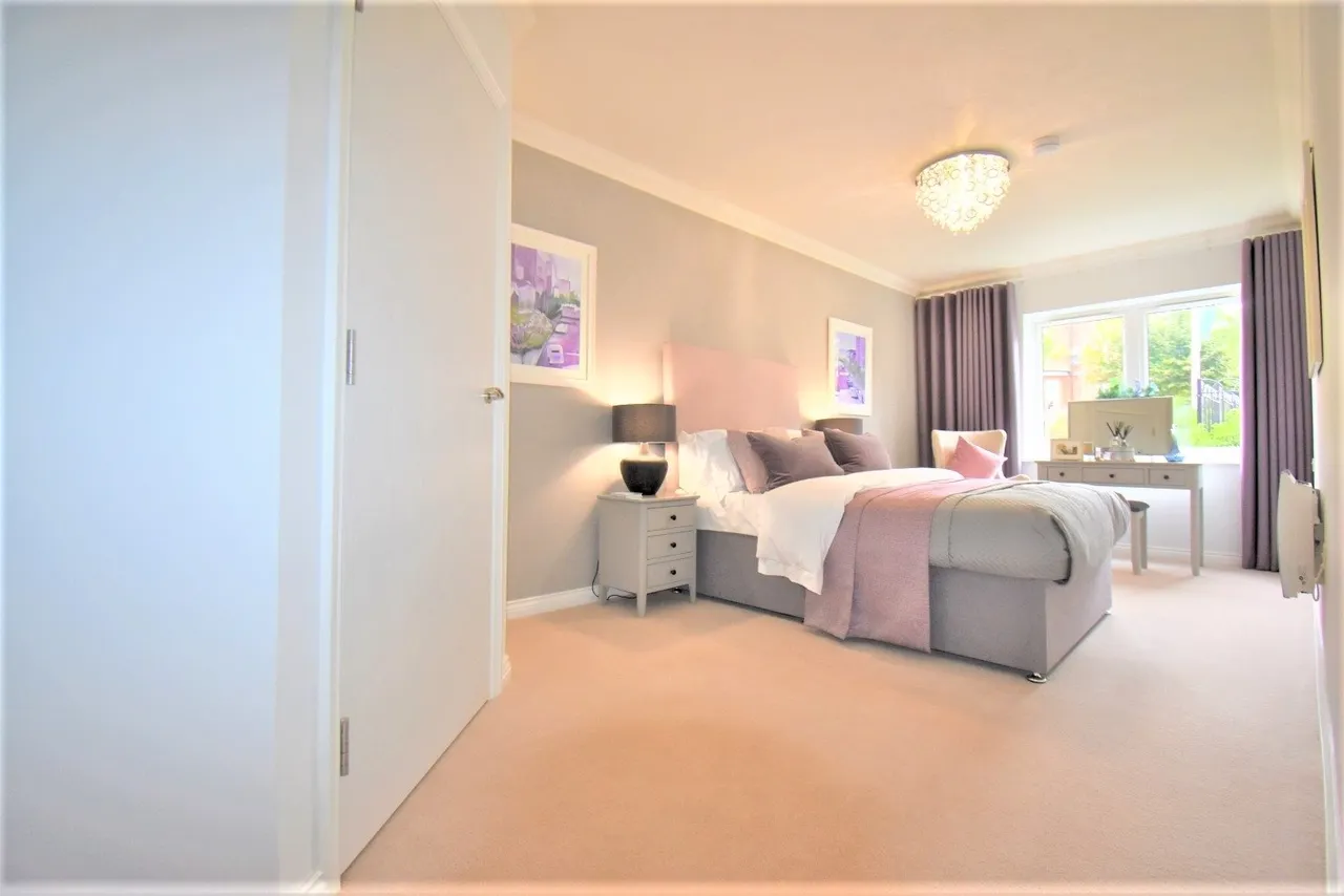 Birchwood Park Avenue, BR8, photo 4