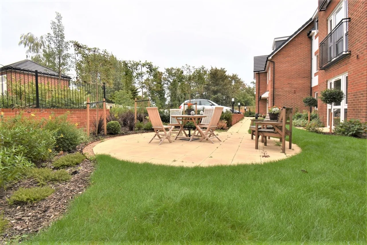Birchwood Park Avenue, BR8, photo 10