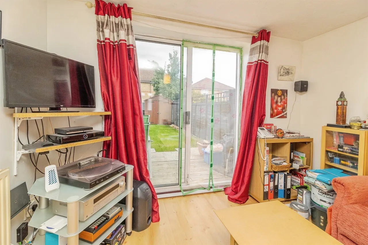 Bardsey Court, Monkston, MK10, photo 5