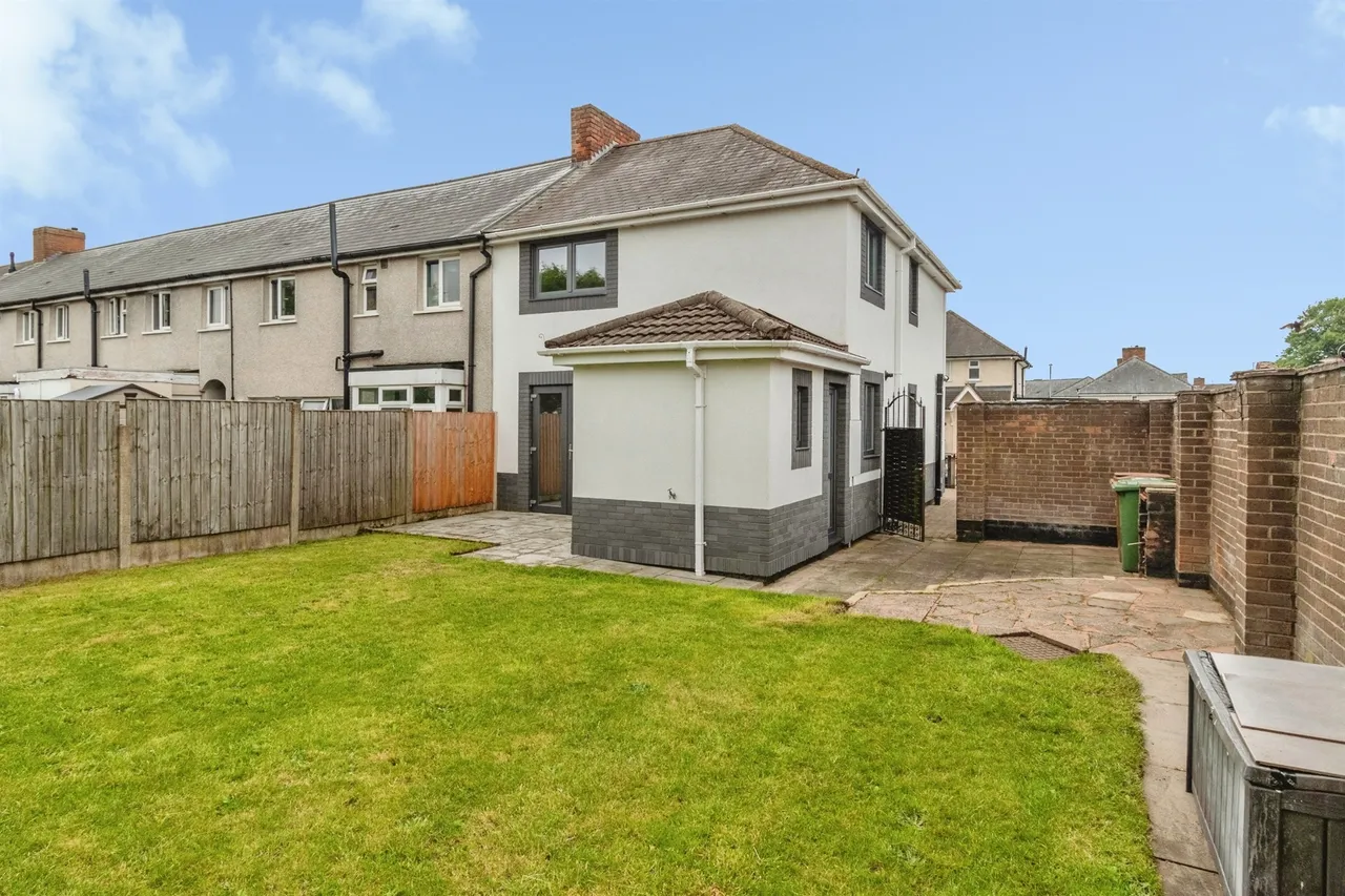 Chase Road, Brownhills, WS8, photo 14