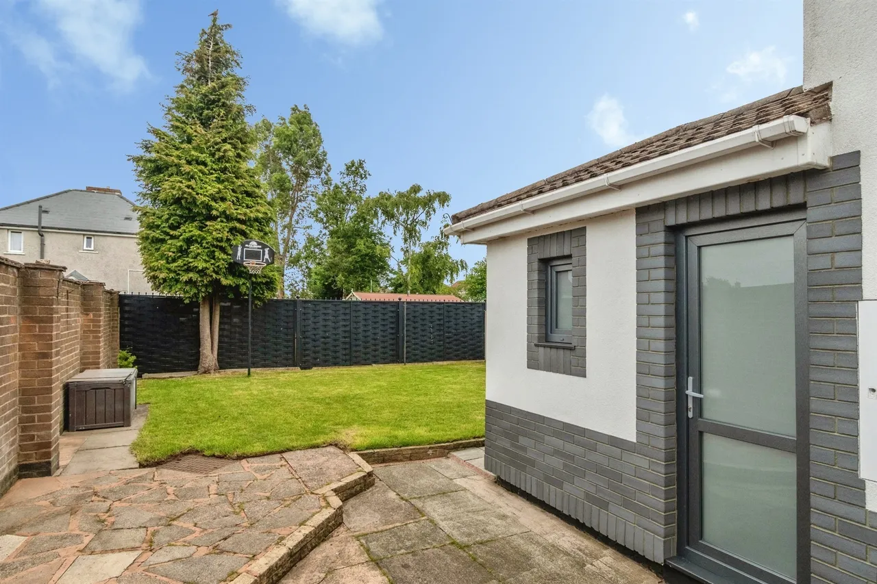 Chase Road, Brownhills, WS8, photo 13