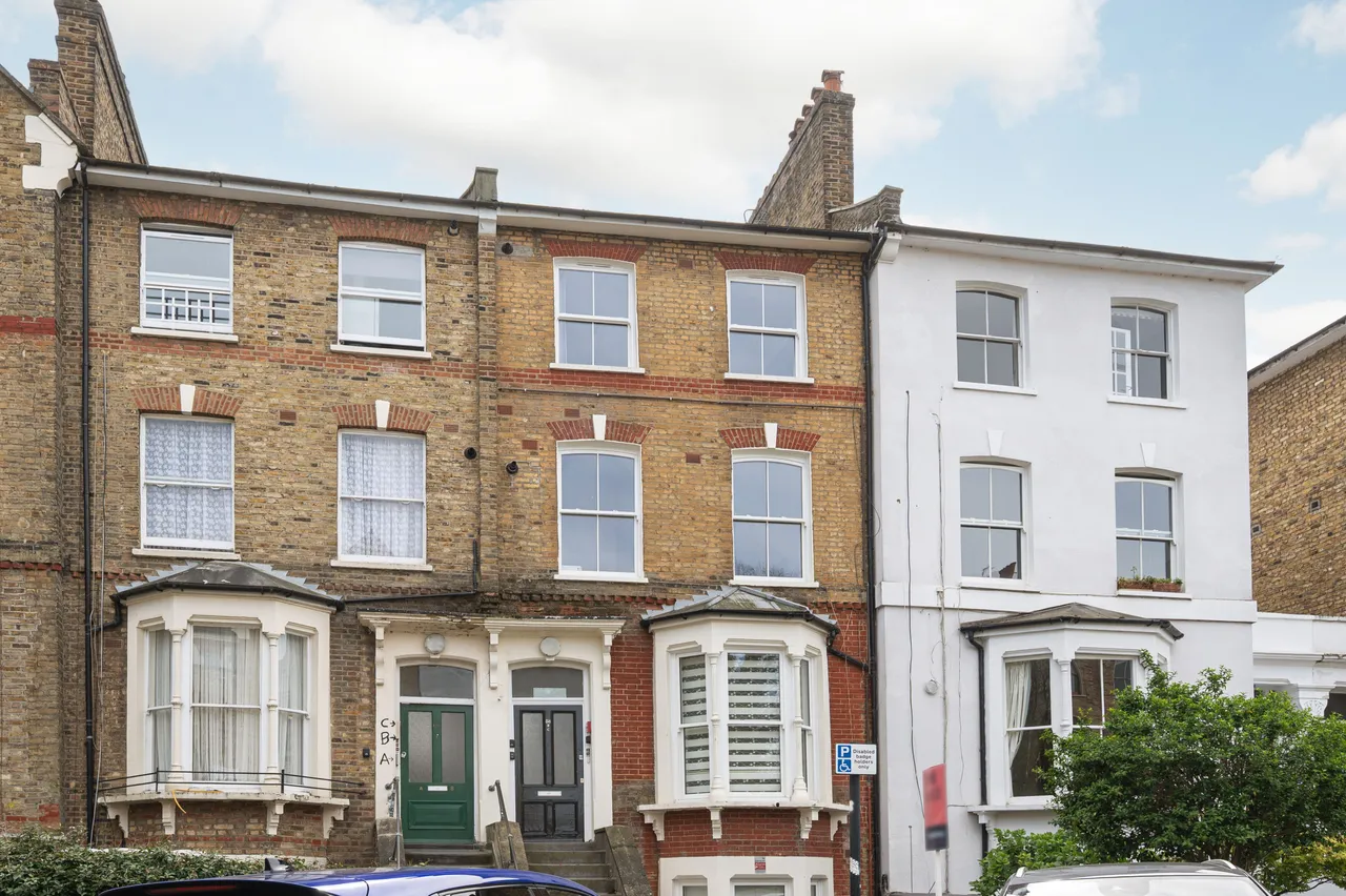 1 bed flat for sale — Flat C, 58 Colvestone Crescent, London