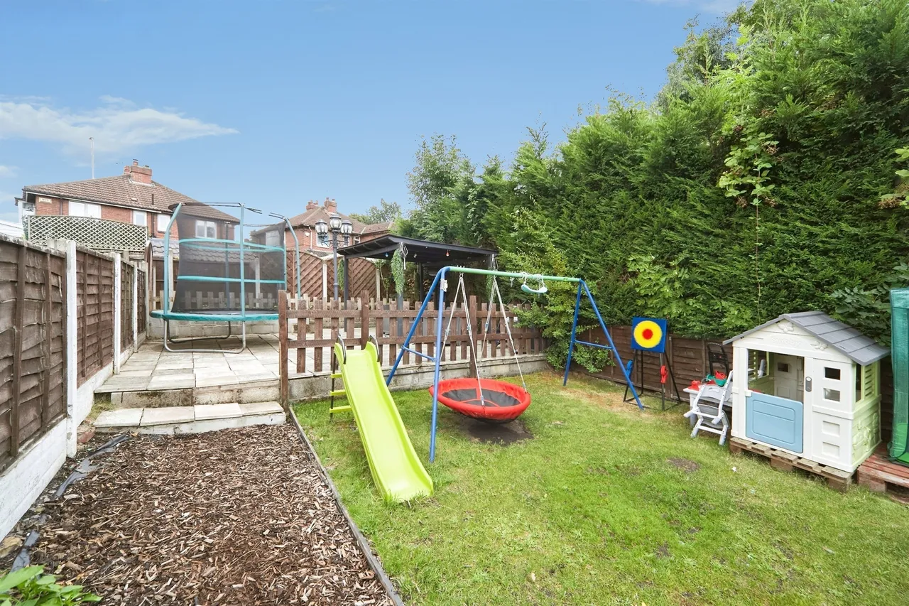 Cow Close Road, LEEDS, photo 4