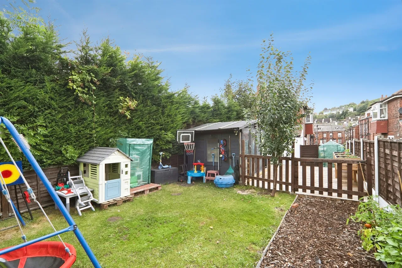Cow Close Road, LEEDS, photo 12