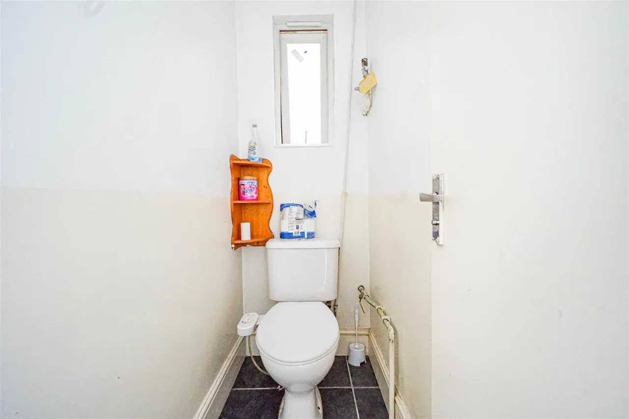 Pevensey Road, St Leonards-On-Sea, photo 9