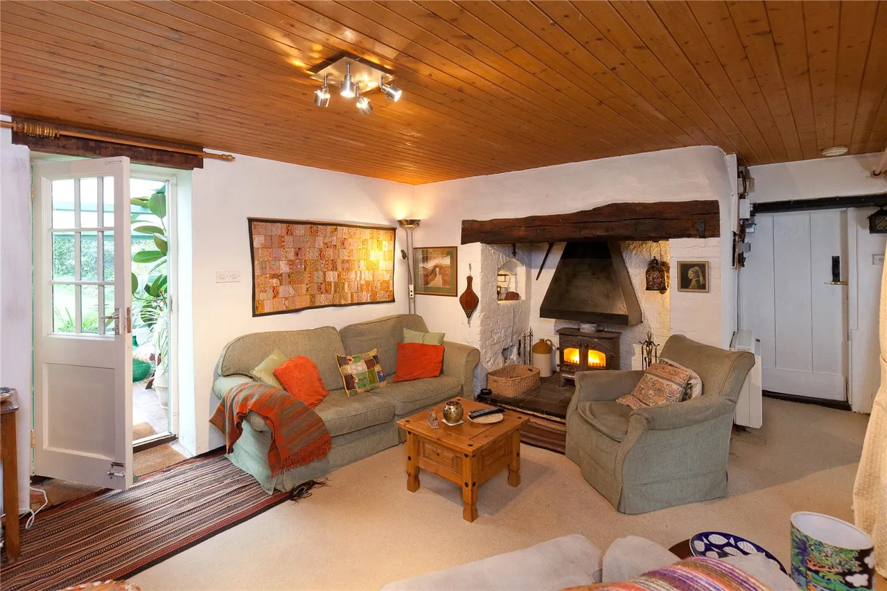Newtown, Farnham, Blandford Forum, Dorset, DT11 8DQ, photo 4