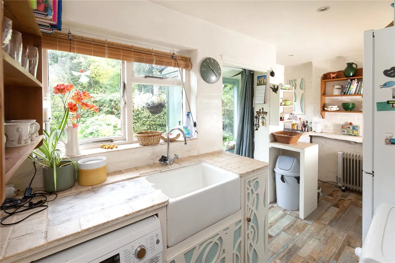 Newtown, Farnham, Blandford Forum, Dorset, DT11 8DQ, photo 7