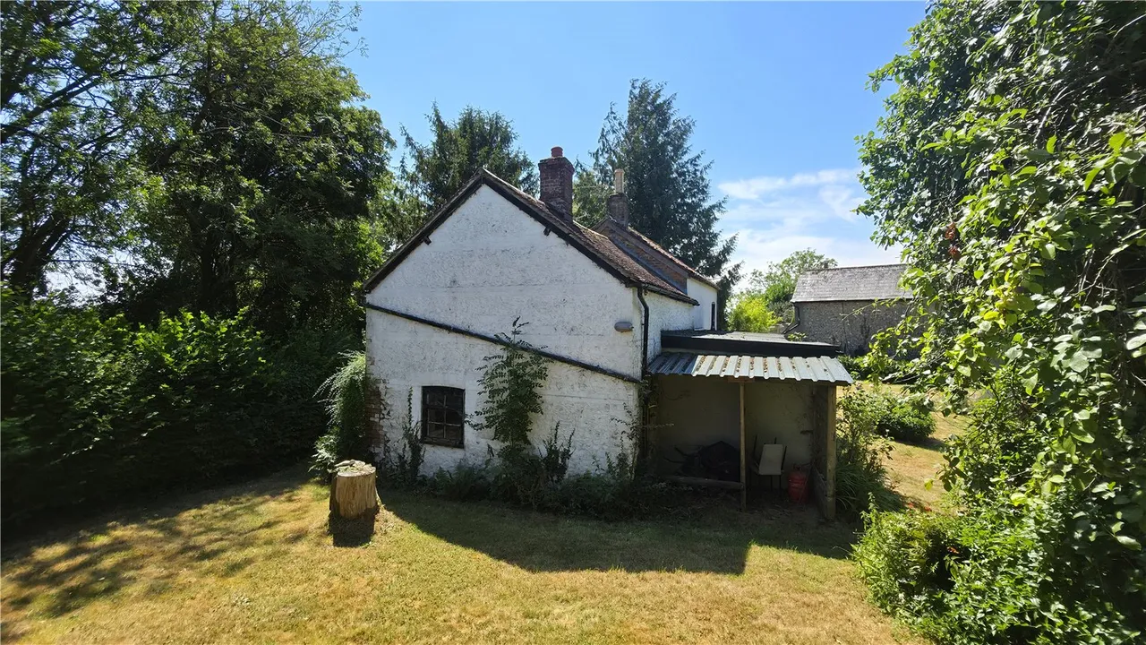Newtown, Farnham, Blandford Forum, Dorset, DT11 8DQ, photo 2