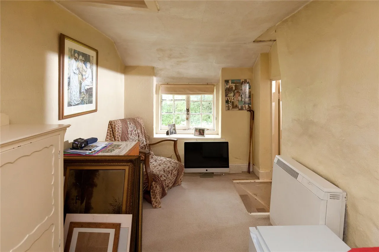 Newtown, Farnham, Blandford Forum, Dorset, DT11 8DQ, photo 9