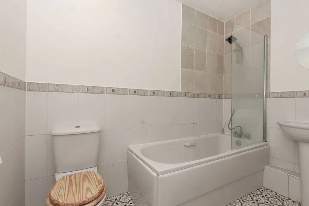 168 Queensway, Hemel Hempstead, Hertfordshire, HP2 5FX, photo 4