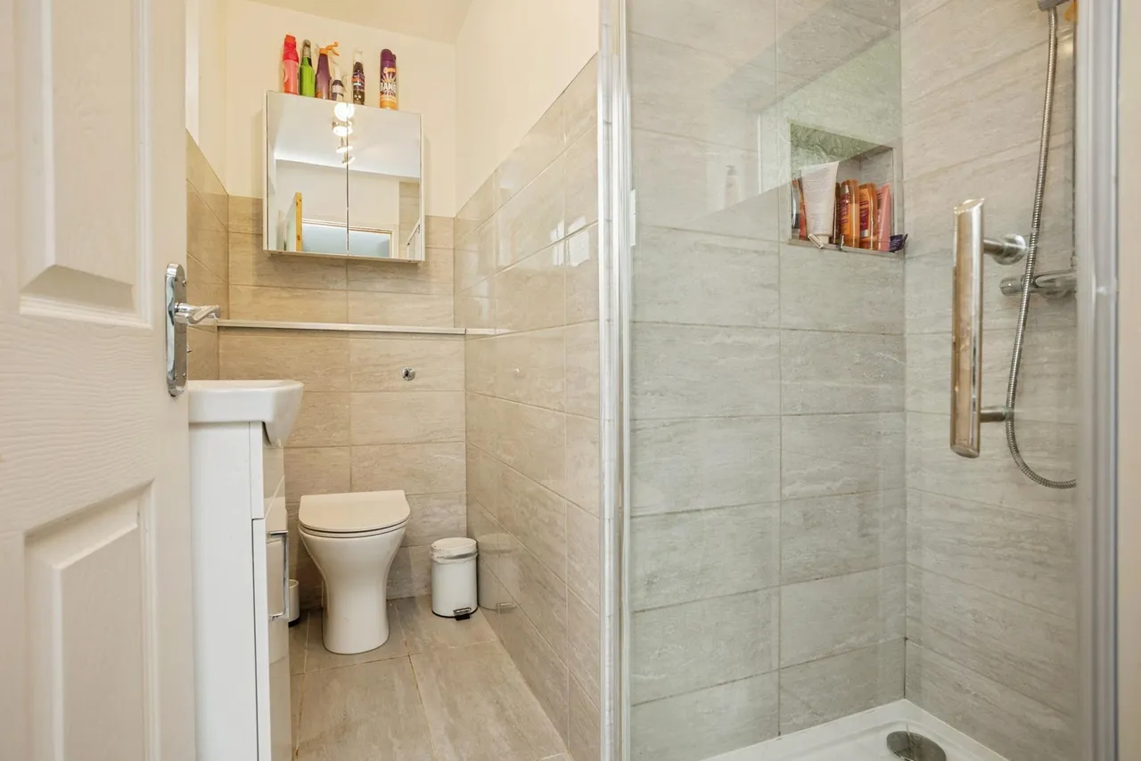 Cropwell Gardens, Nottingham, NG12, photo 15