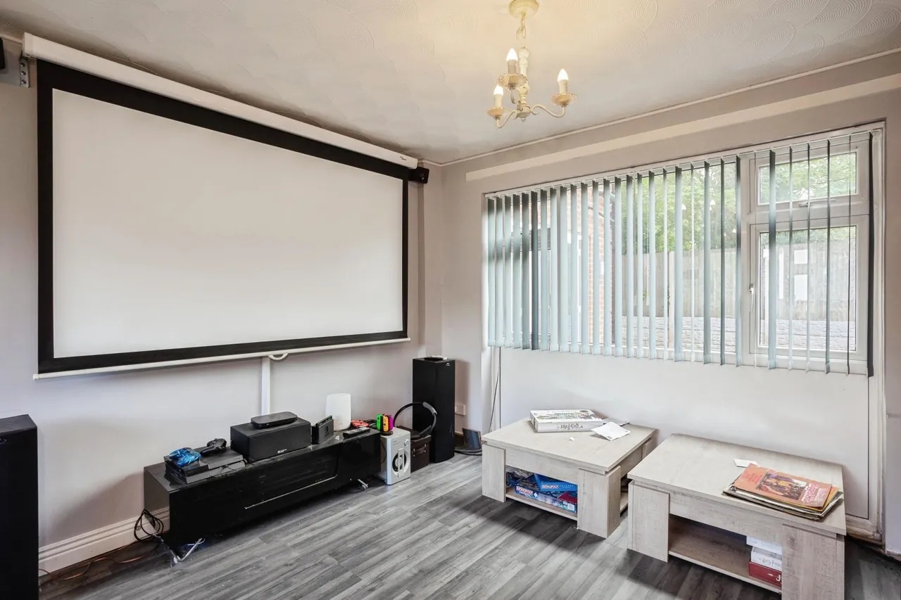 Cropwell Gardens, Nottingham, NG12, photo 10