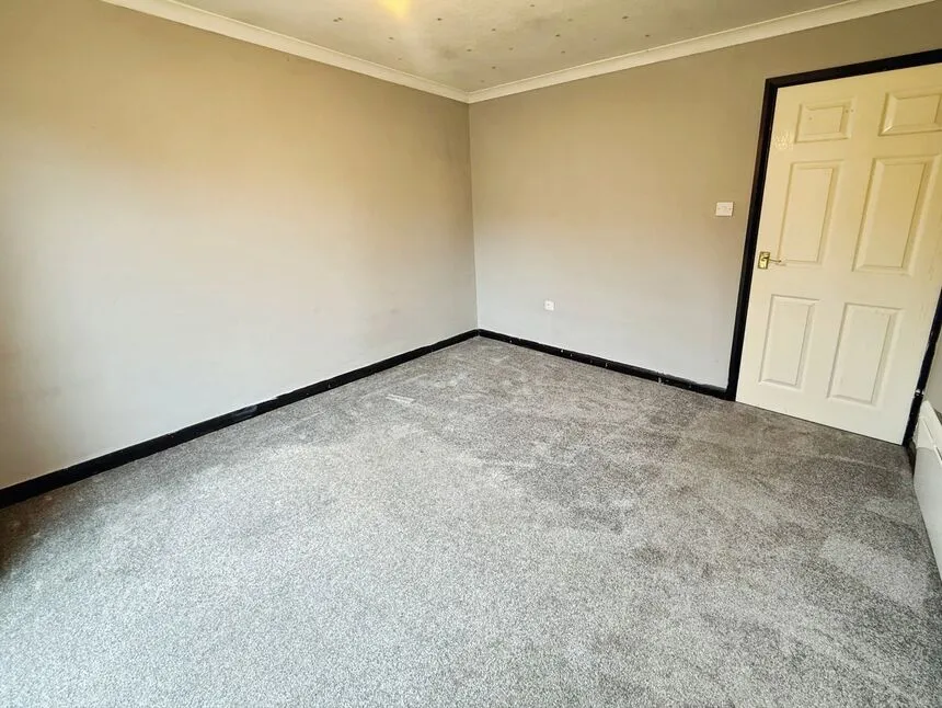 Elsham Crescent, Lincoln, Lincolnshire, LN6, photo 7