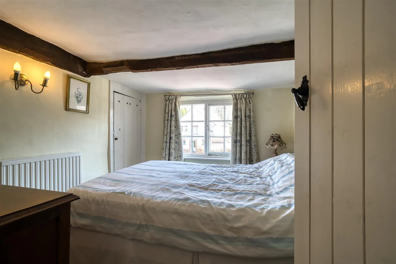 Higher Street, Okeford Fitzpaine, photo 10