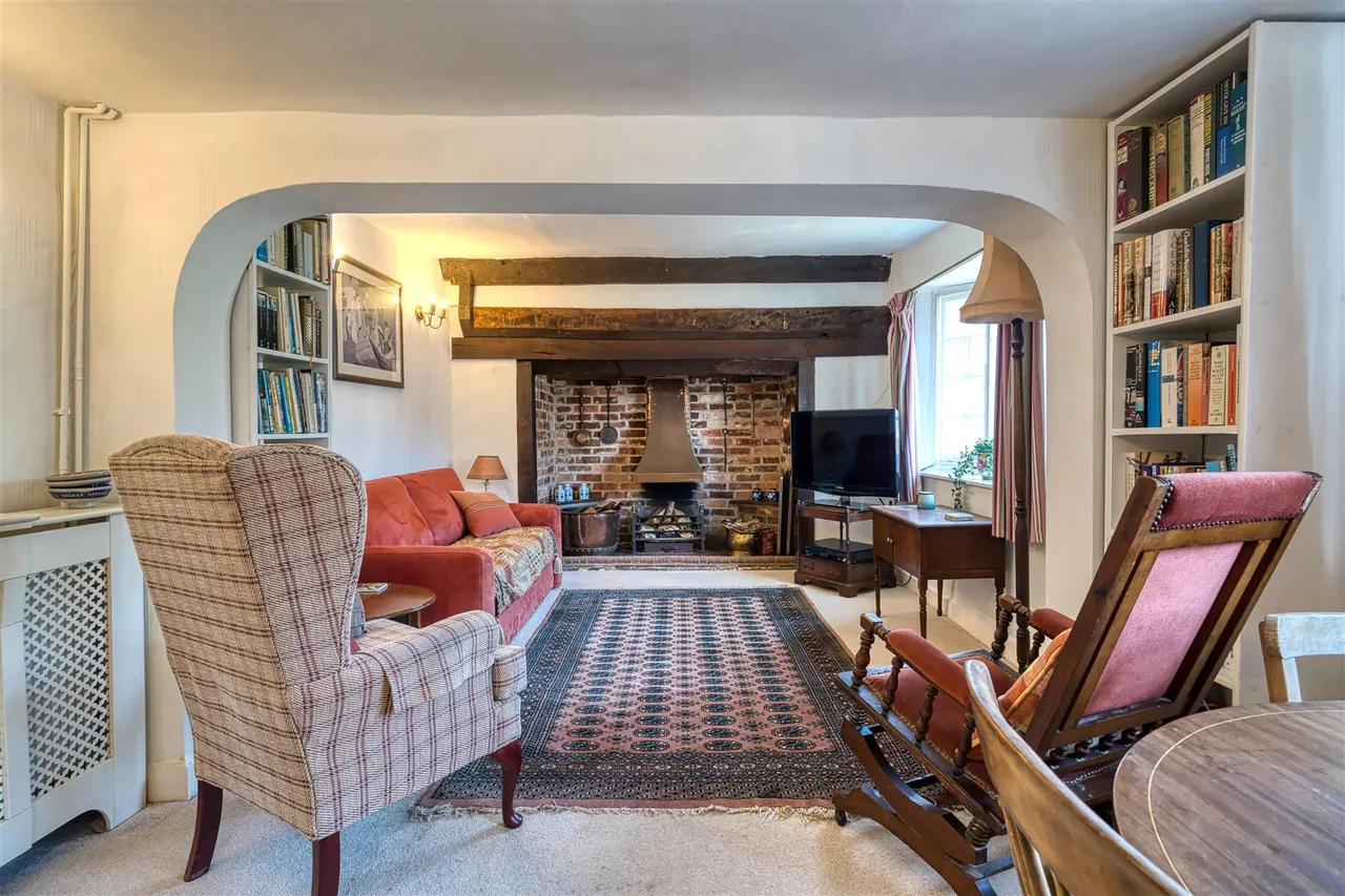 Higher Street, Okeford Fitzpaine, photo 2