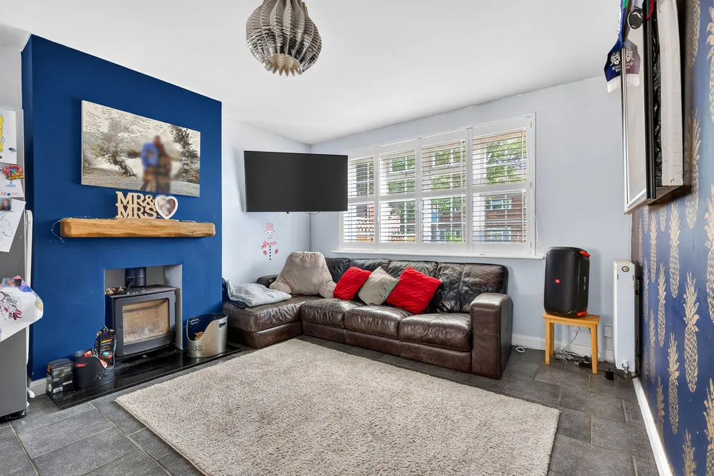 Braycourt Avenue, Walton-On-Thames KT12 2BB, photo 5