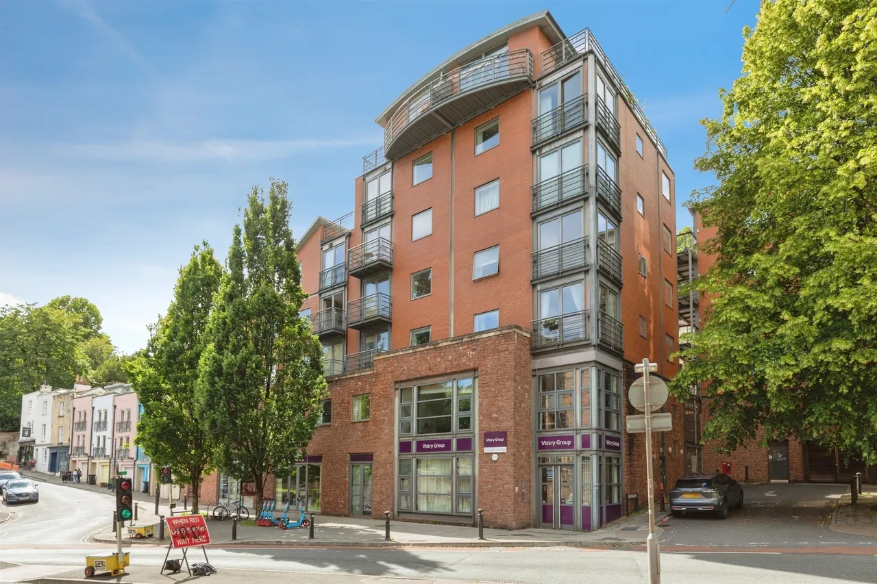 Burton Court, Bristol, BS8, photo 18