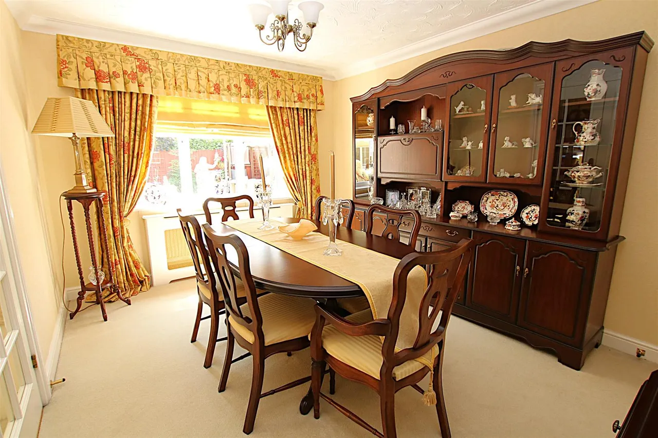 Battalion Drive, Wootton, photo 4