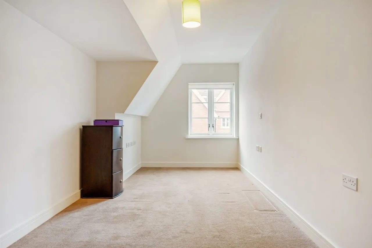 Lyndhurst, SO43, photo 6