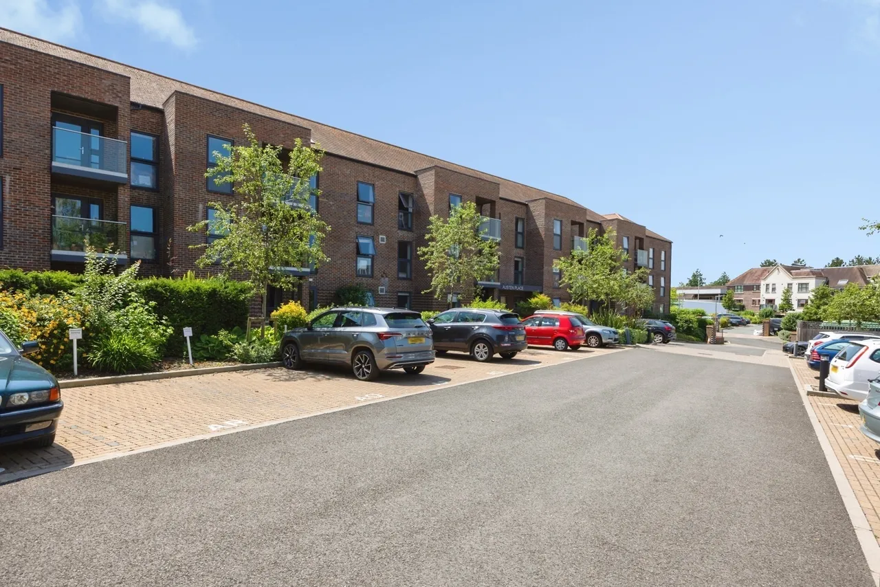 Lower Turk Street, Alton, GU34, photo 12