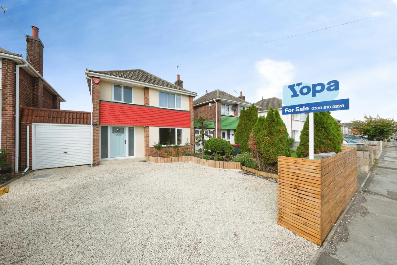 3 bed house for sale, Vaughan Avenue, Nottingham, NG15
