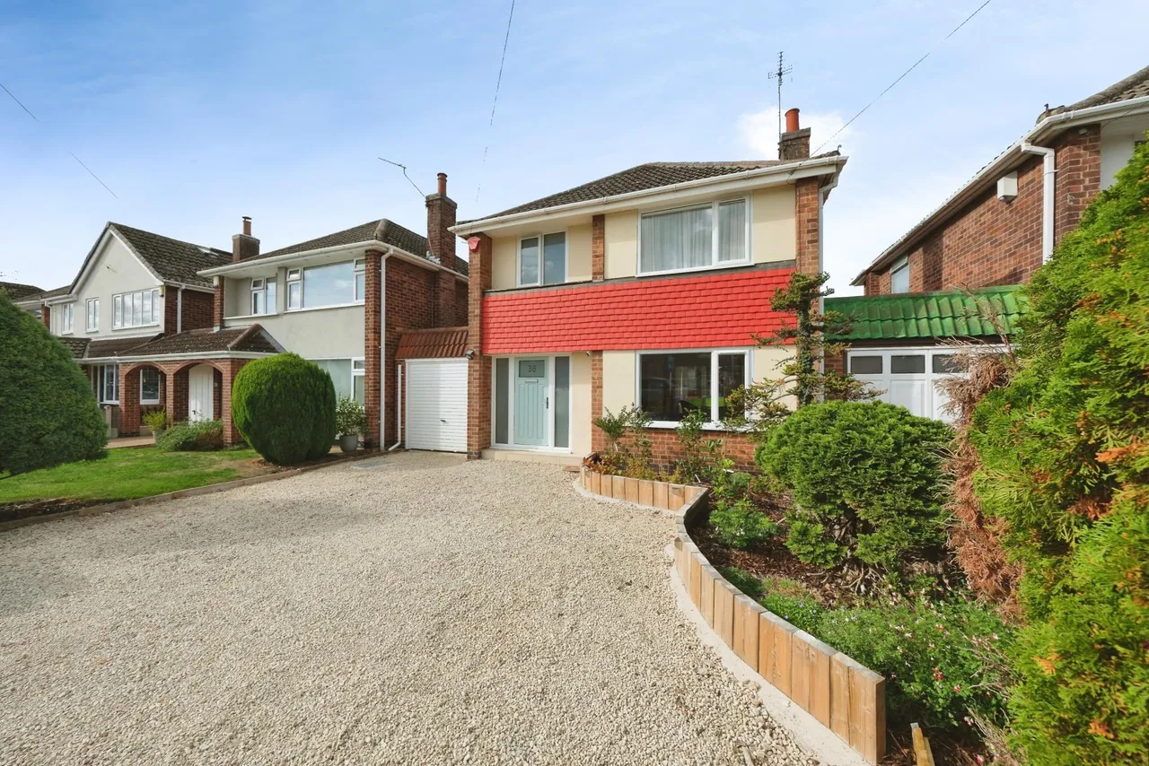 Vaughan Avenue, Nottingham, NG15, photo 22