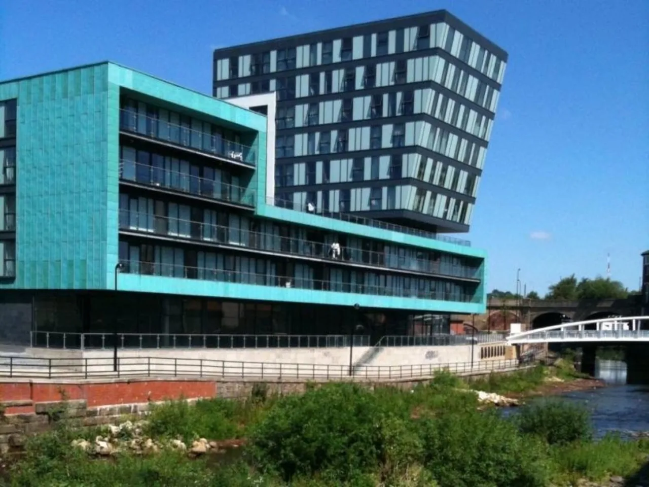 North Bank, S3, photo 5