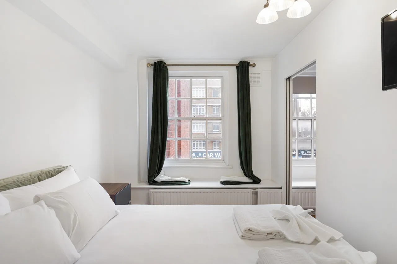 338 Park West, Edgware Road, London, photo 10