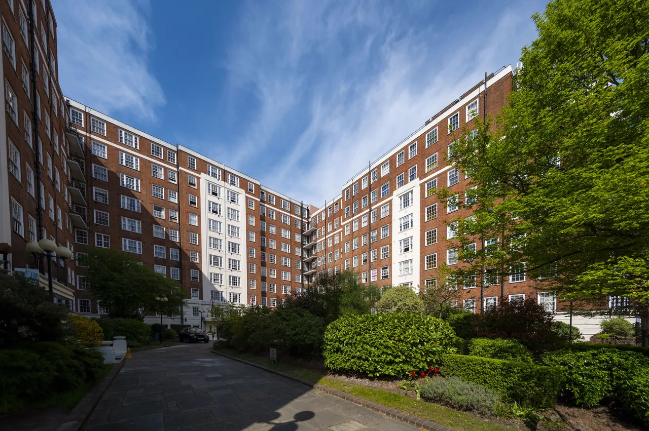 338 Park West, Edgware Road, London, photo 8