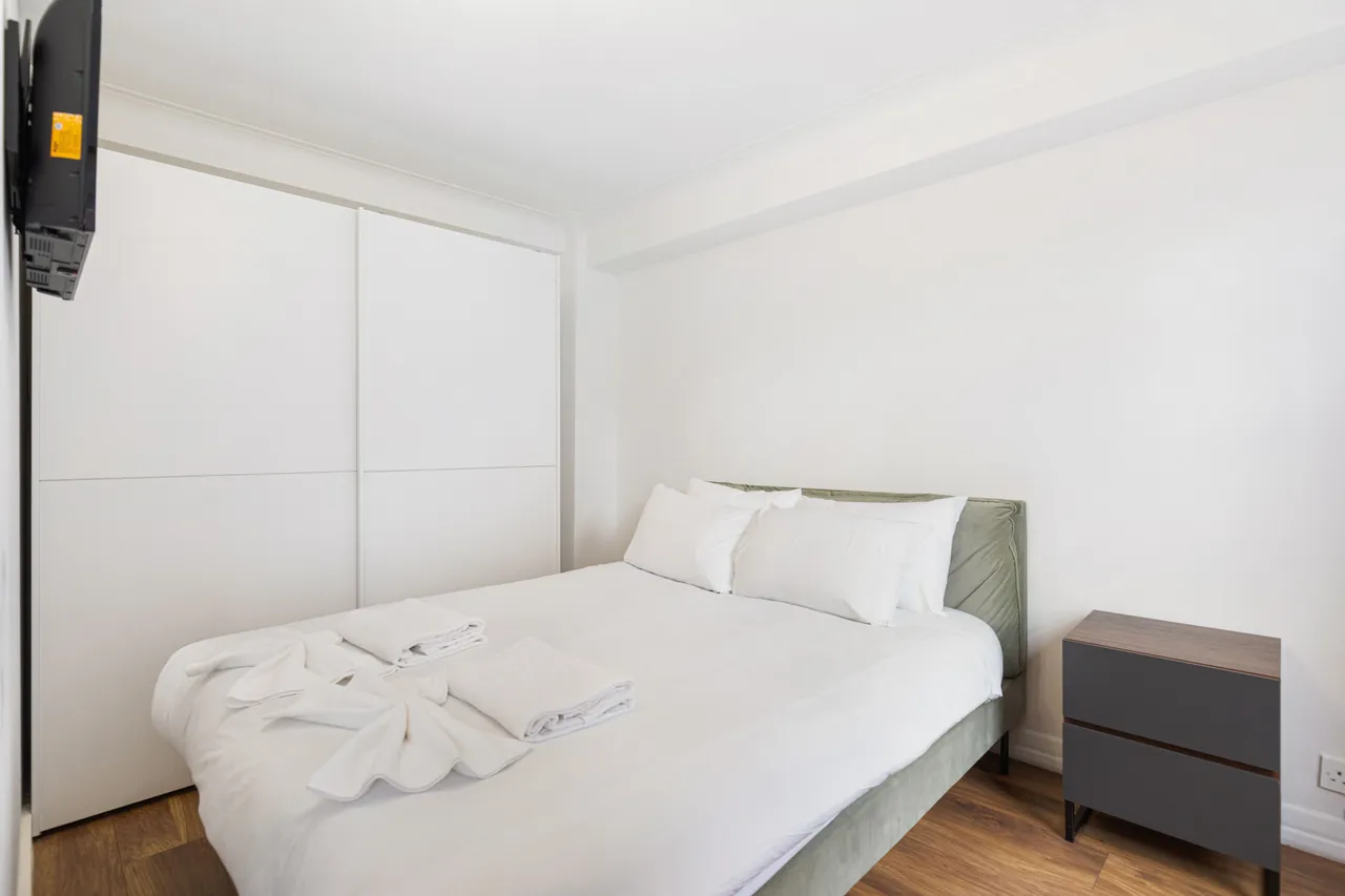 338 Park West, Edgware Road, London, photo 4