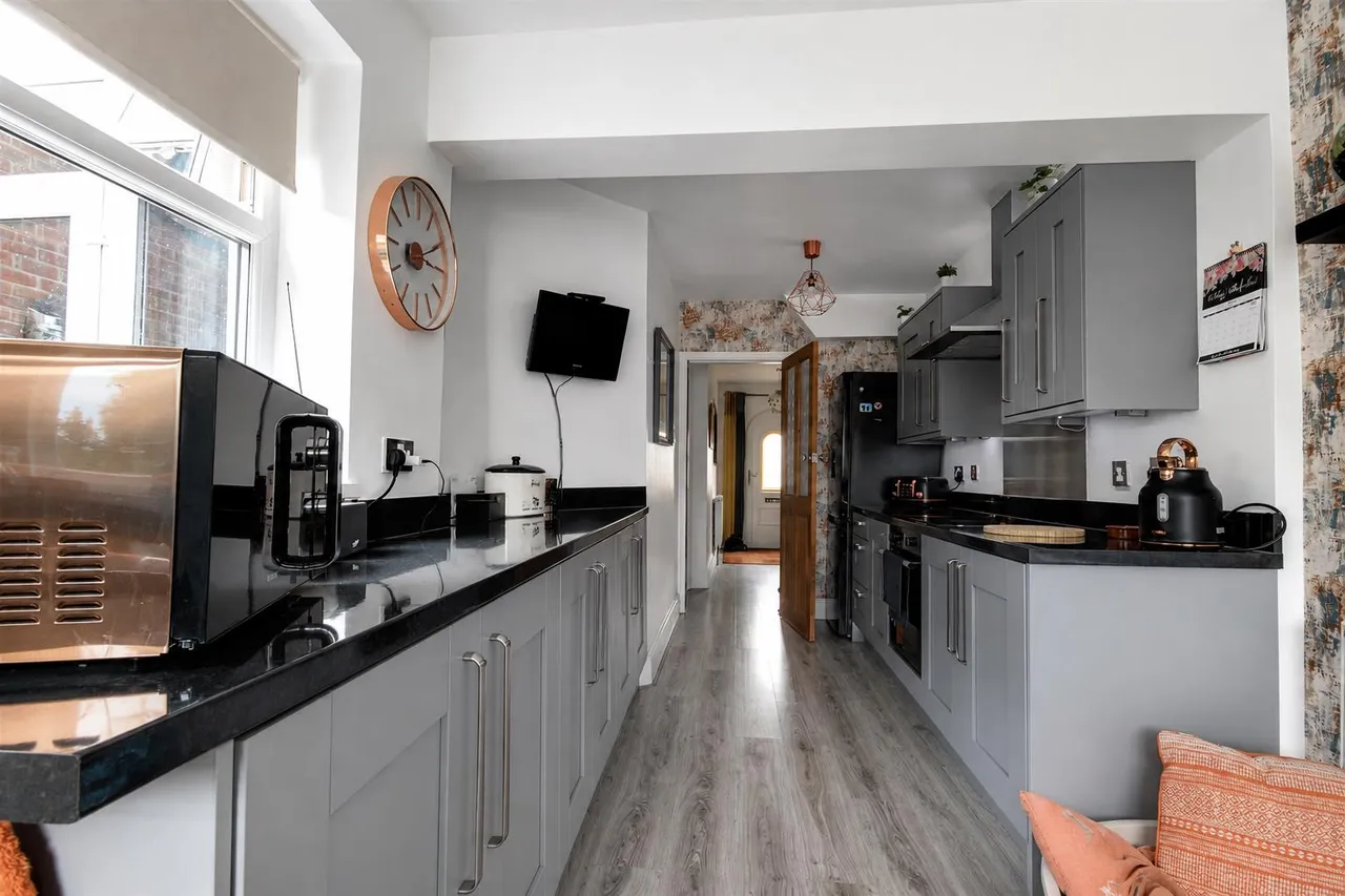 Kingston Road, Willerby, Hull, photo 22
