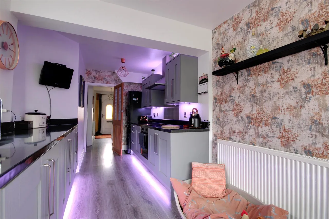 Kingston Road, Willerby, Hull, photo 18