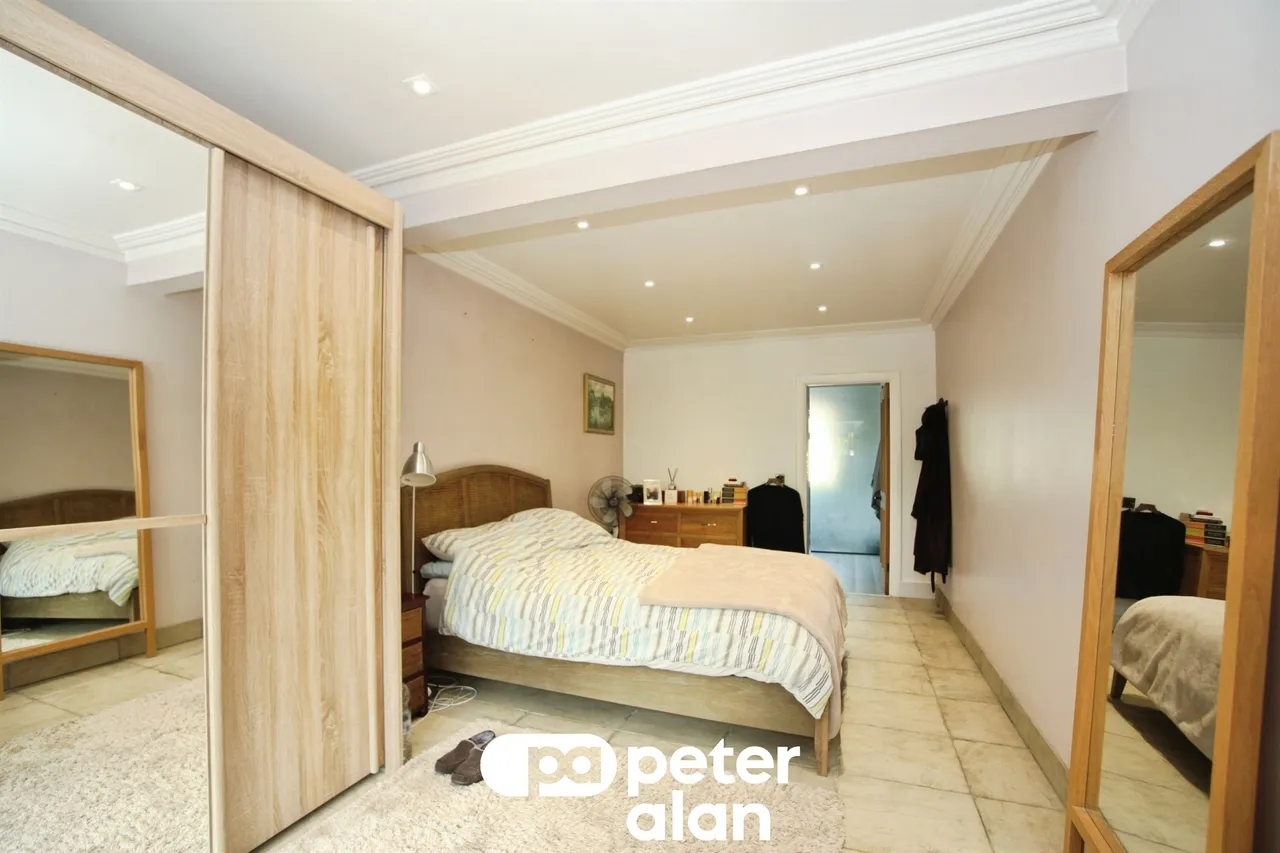 Bryn Road, Blackwood, NP12, photo 17