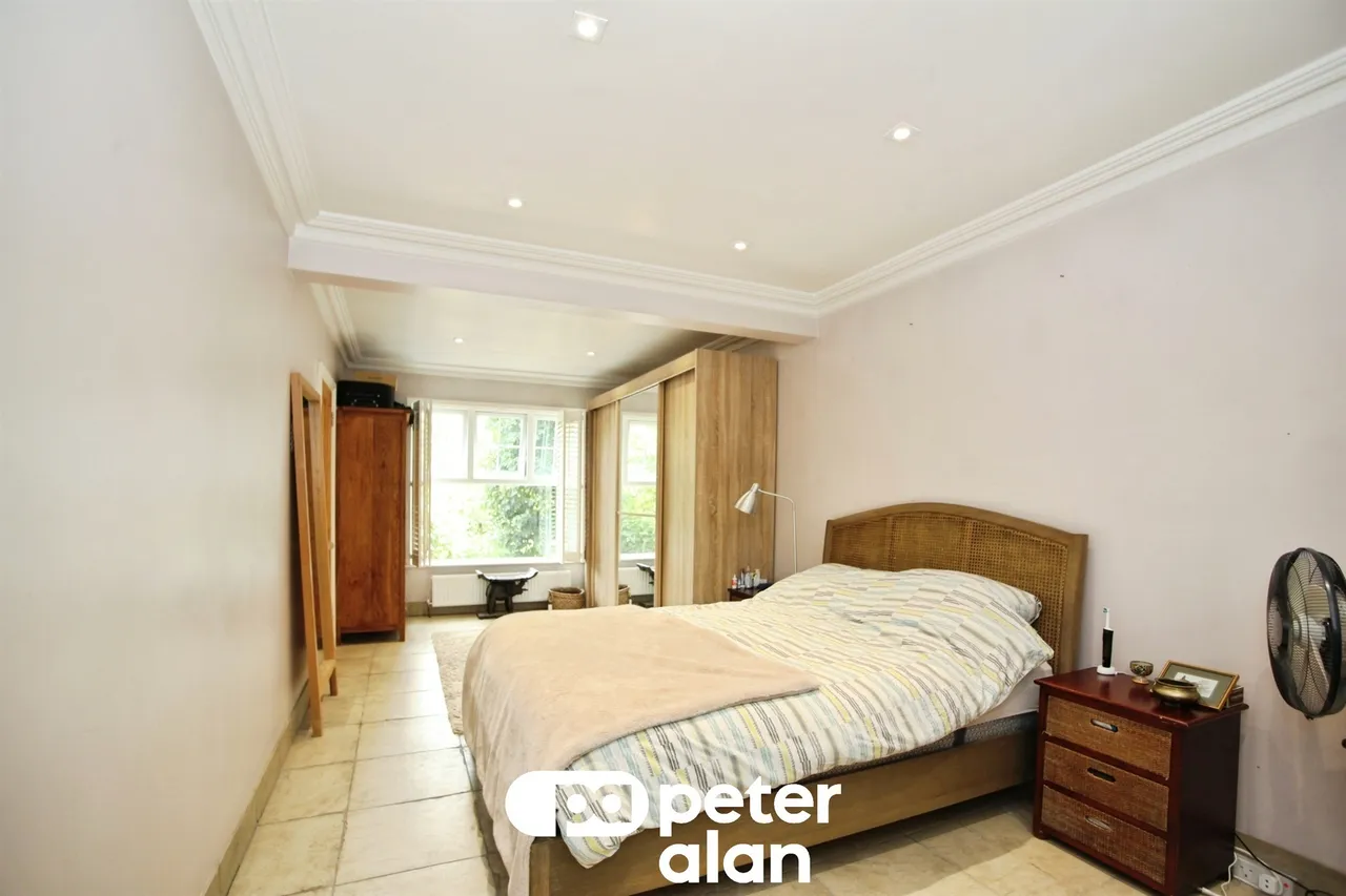 Bryn Road, Blackwood, NP12, photo 16