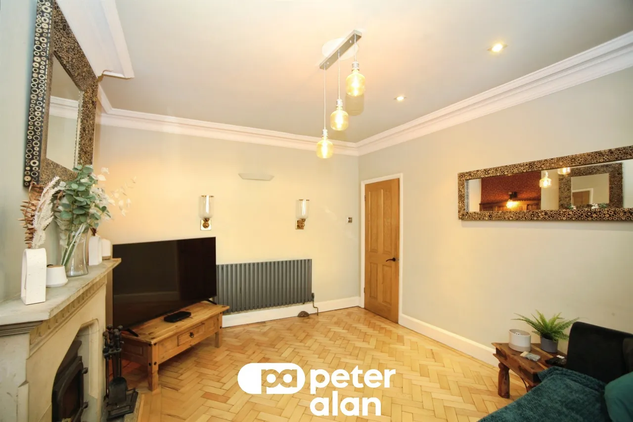 Bryn Road, Blackwood, NP12, photo 6