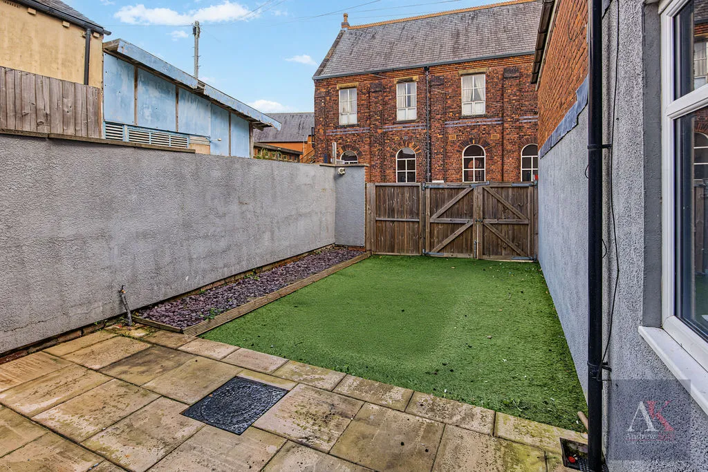 Featherstall Road, Littleborough, OL15, photo 13