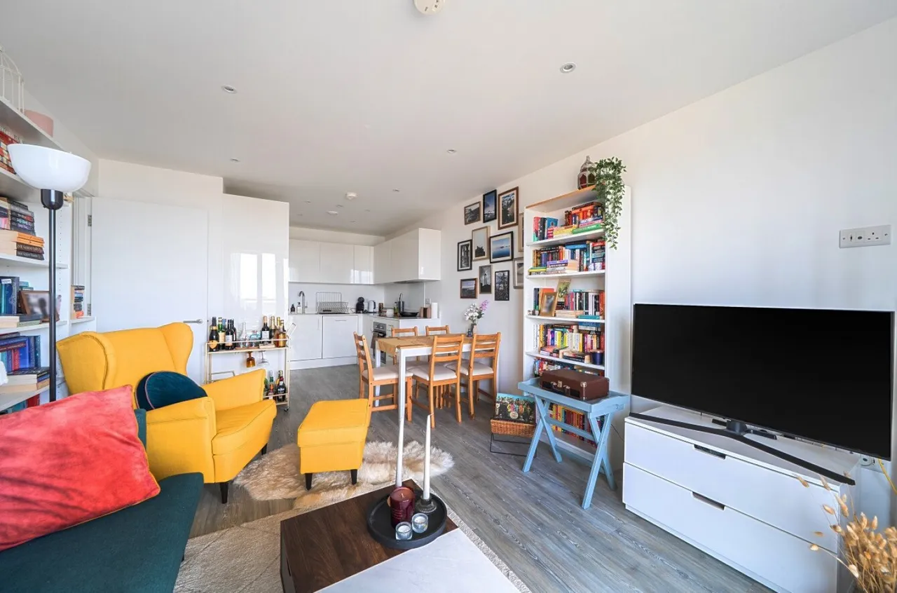 Winchelsea Road, London, NW10, photo 5