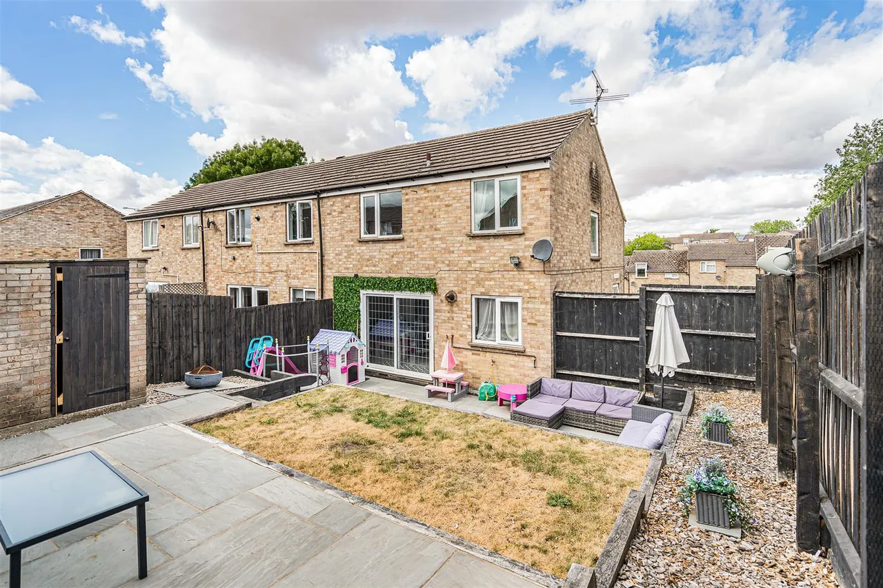 Linton Place, Haverhill, CB9, photo 17