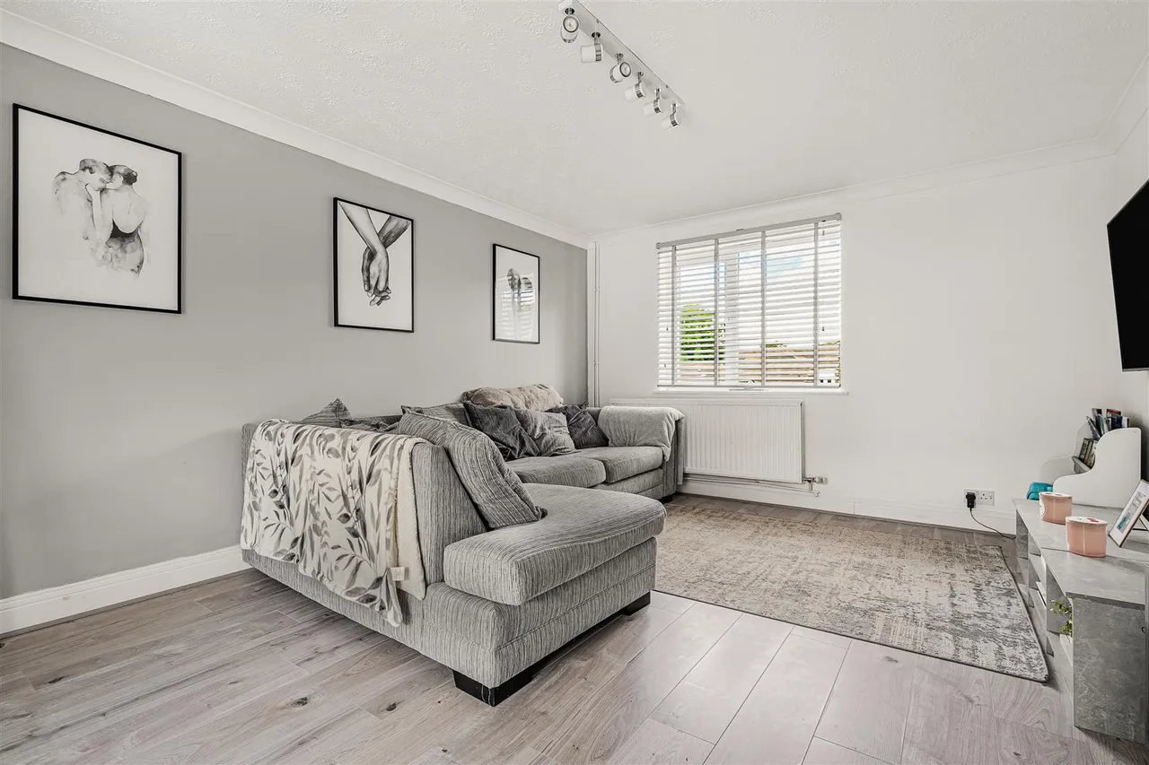 Linton Place, Haverhill, CB9, photo 4