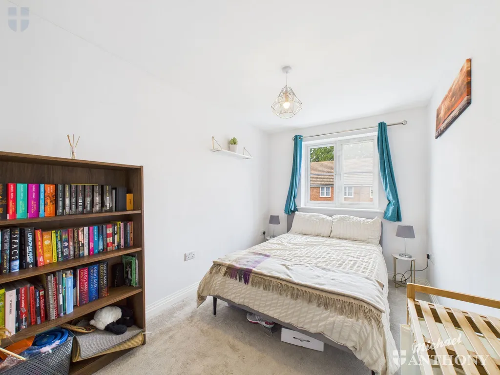 Oak Place, Aylesbury, HP22 5PJ, photo 5