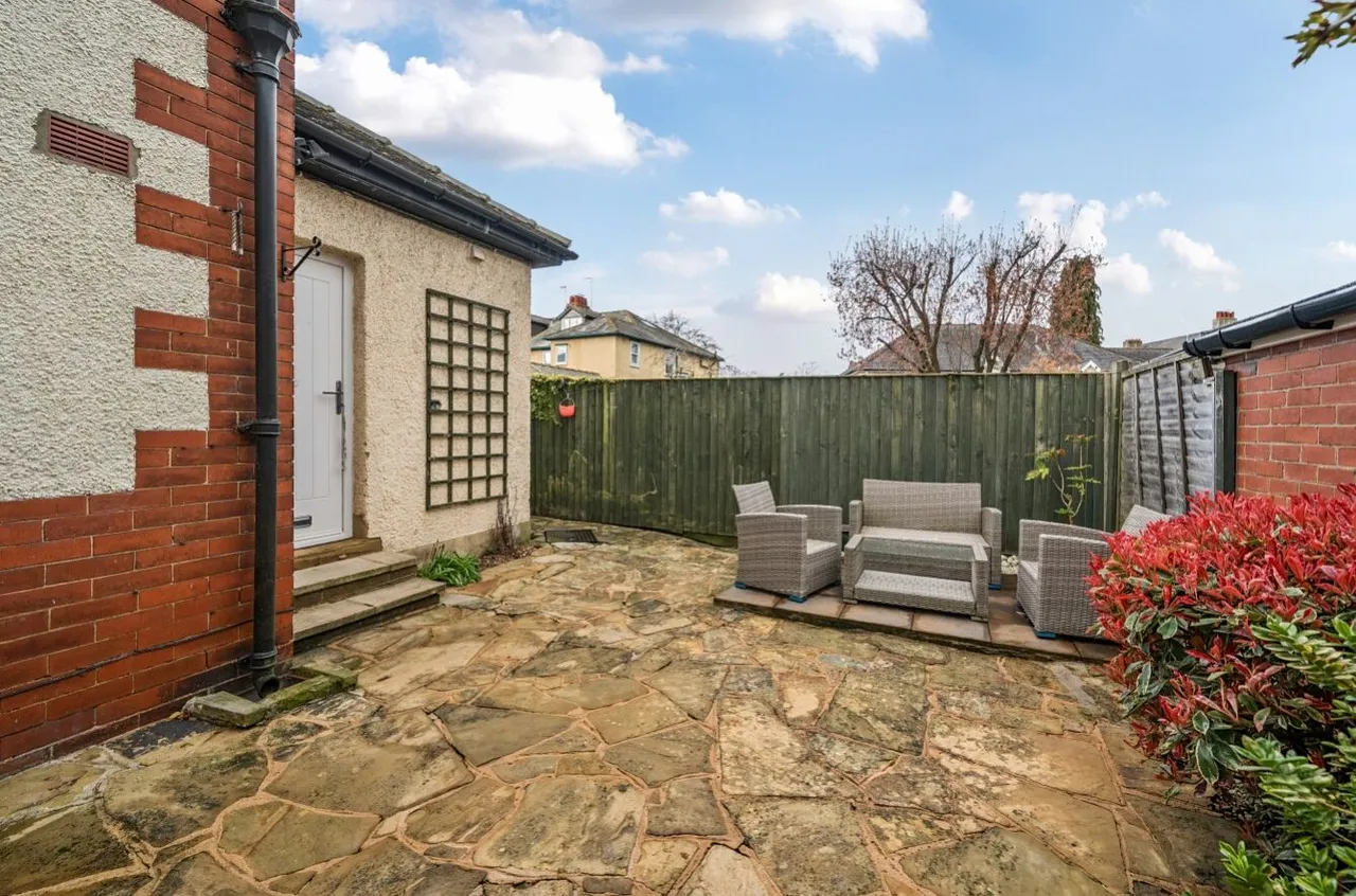 Woodside, Harrogate, HG1, photo 11