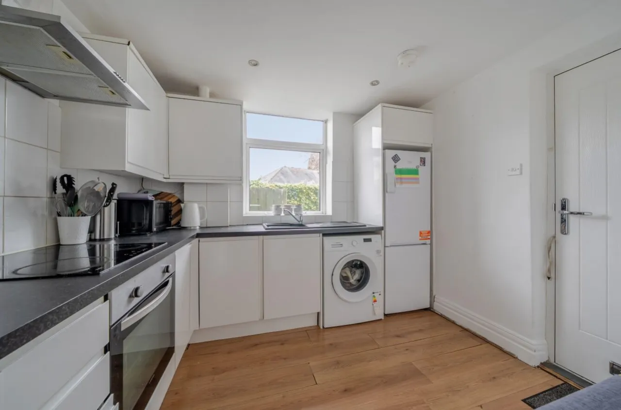 Woodside, Harrogate, HG1, photo 7