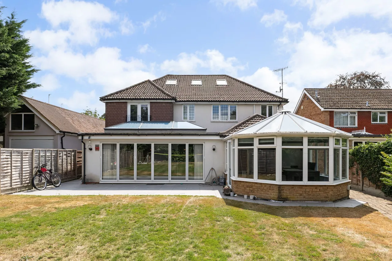 Heathfield Road, Bushey, WD23, photo 2