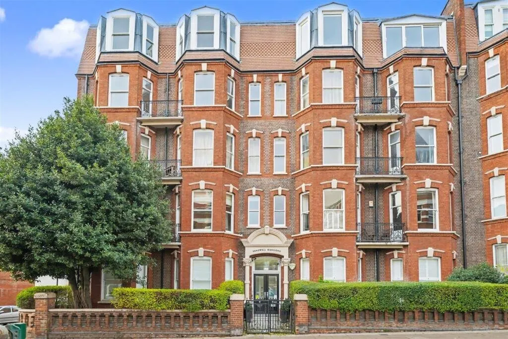 West End Lane, London, NW6, photo 13
