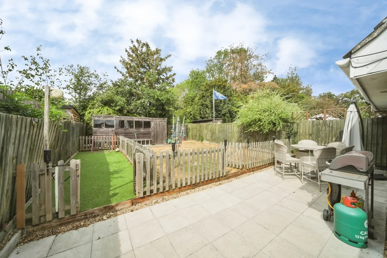 Ash Road, Onehouse, Stowmarket, Suffolk, IP14, photo 7