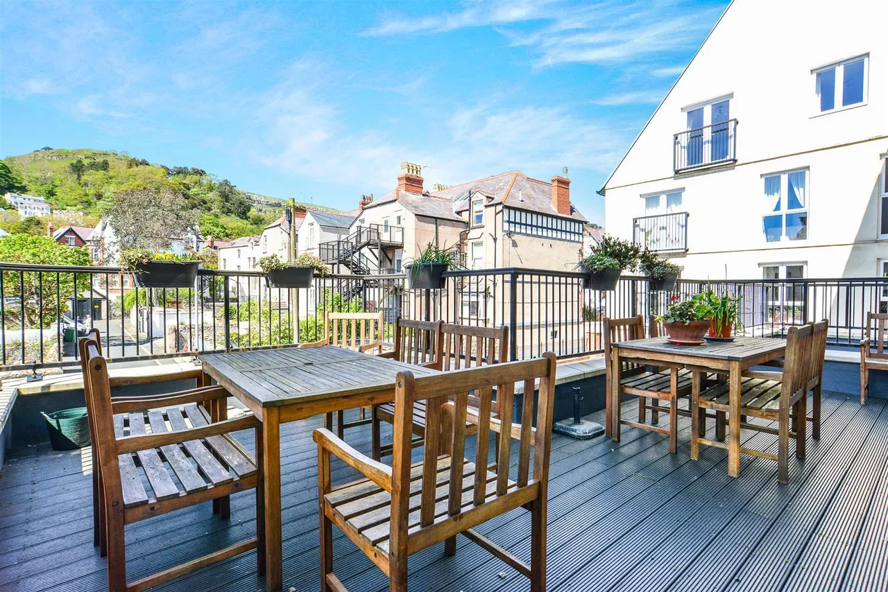 Gloddaeth Street, Llandudno, LL30, photo 16